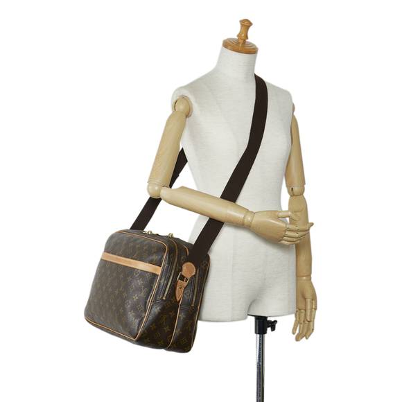 LOUIS VUITTON Monogram Reporter GM Crossbody Bag - Picture 10 of 10